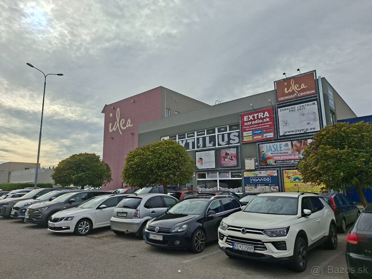 Obchodný priestor v OC IDEA, prízemie – 20 m2, Nad jazerom - 5