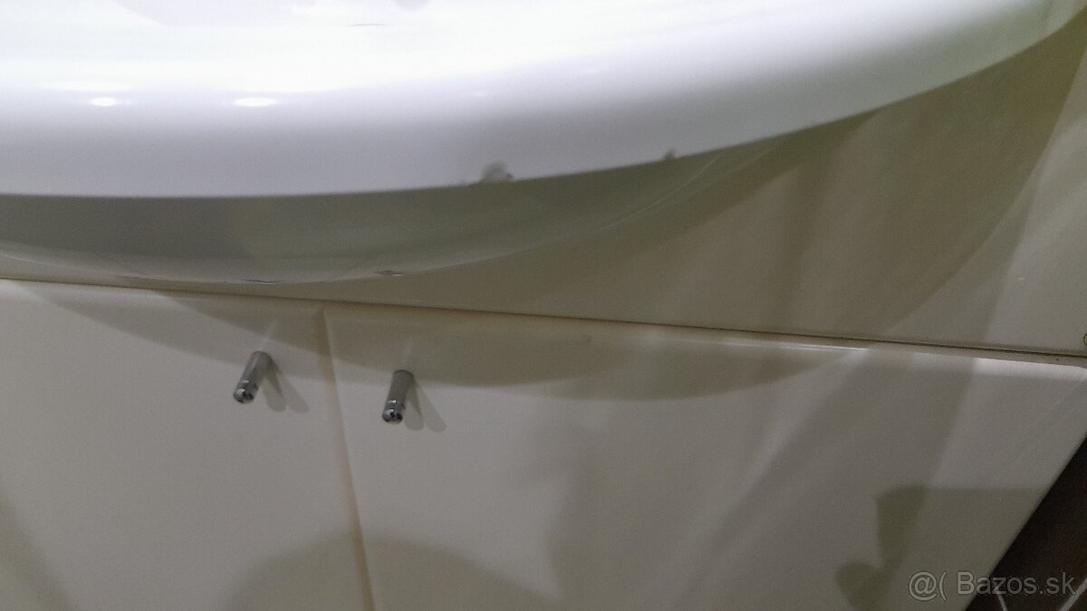 Kúpeľňová zostava - 5