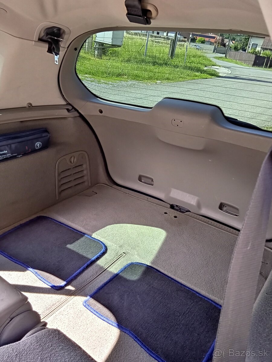 Renault Grand Scénic 2 - 5