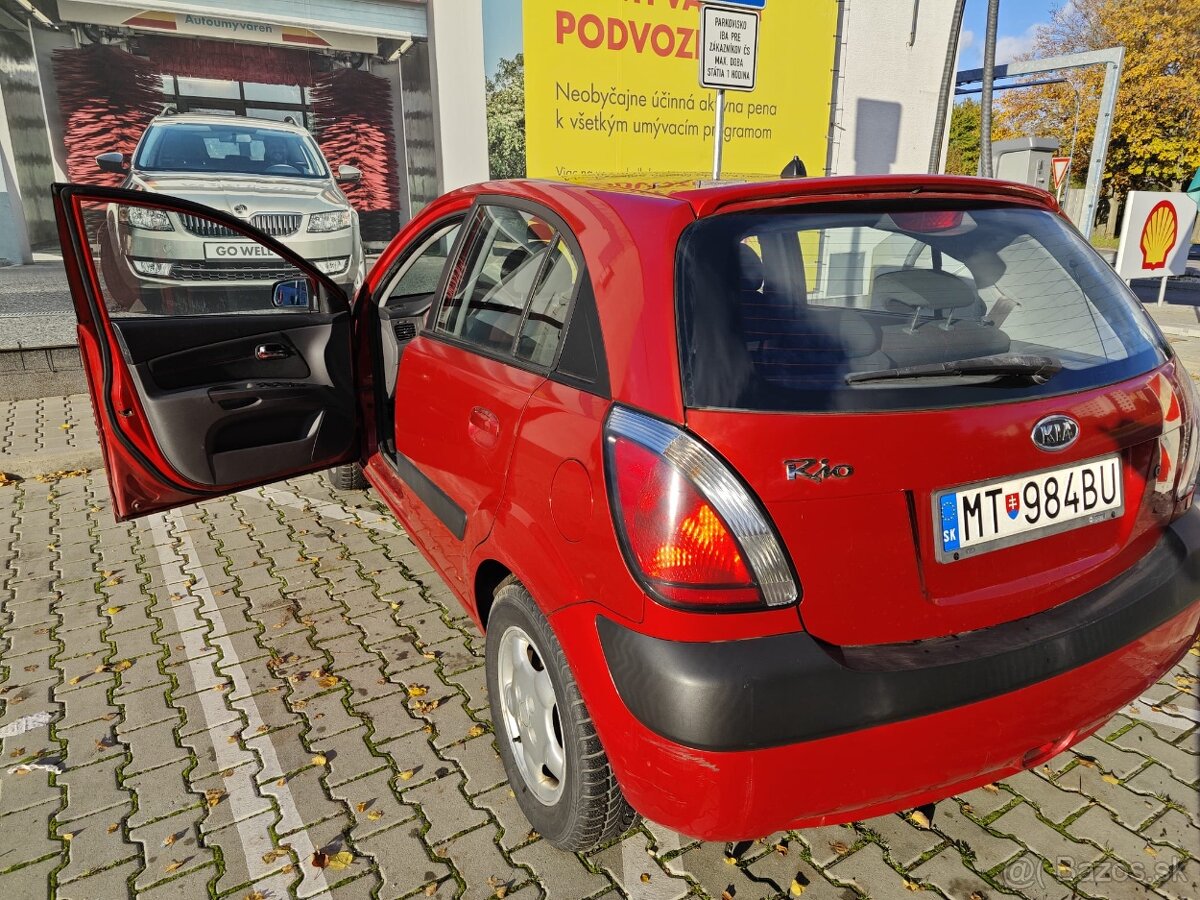 KIA Rio 2007 - 5