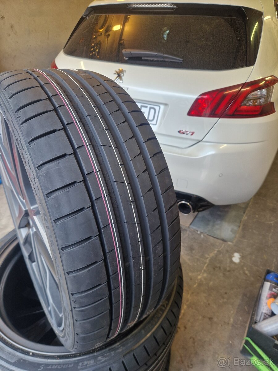 Peugeot 308 GTI 200Kw 8/2018 - 5