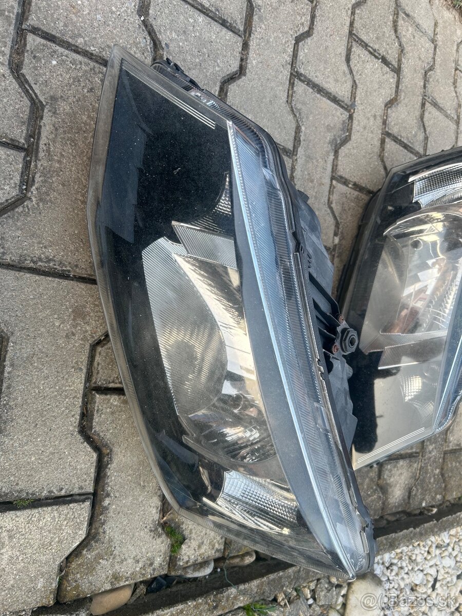 Svetlá Škoda Fábia 3 - 5