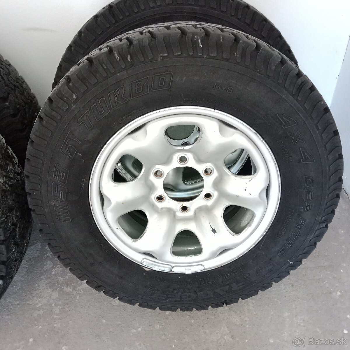 Offroad pneu Nissan Terrano 2 - 5