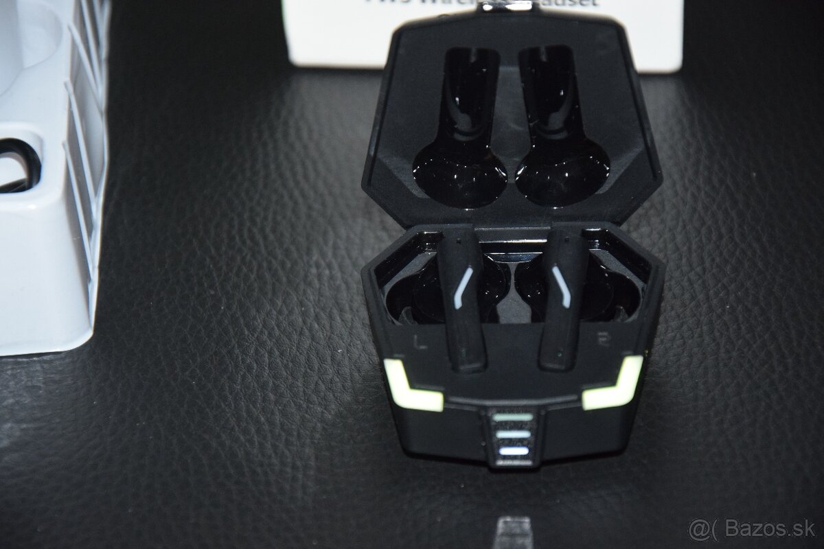 bezdrotove sluchatka ACER - 5