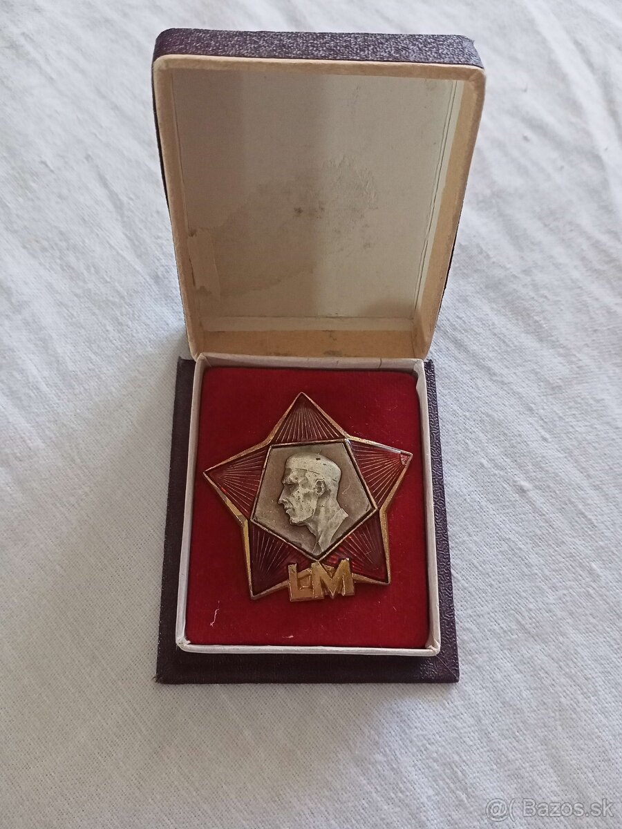 Vyznamenania, medaile - 5