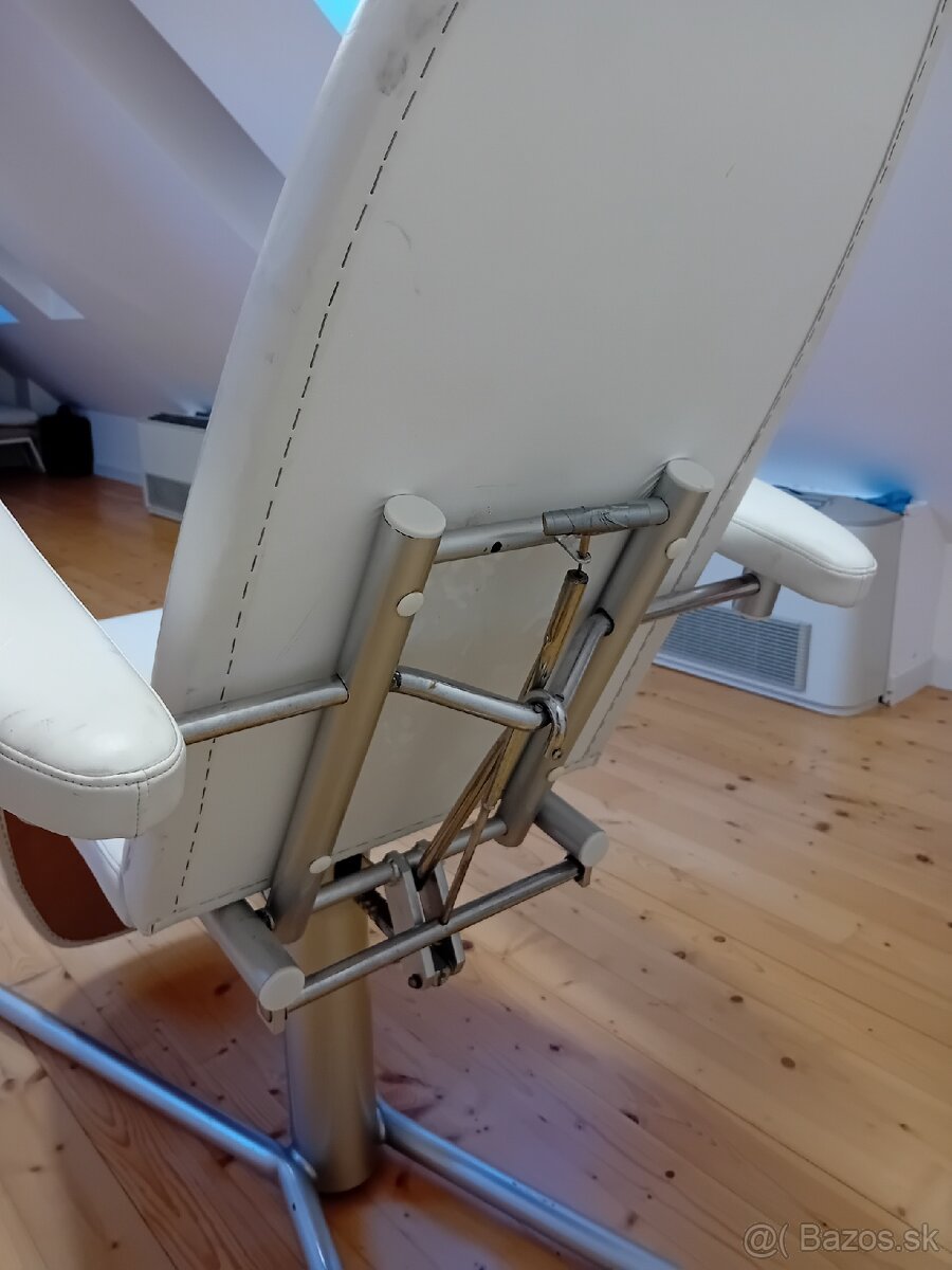 Lehátko a stolička ku nemu - 5