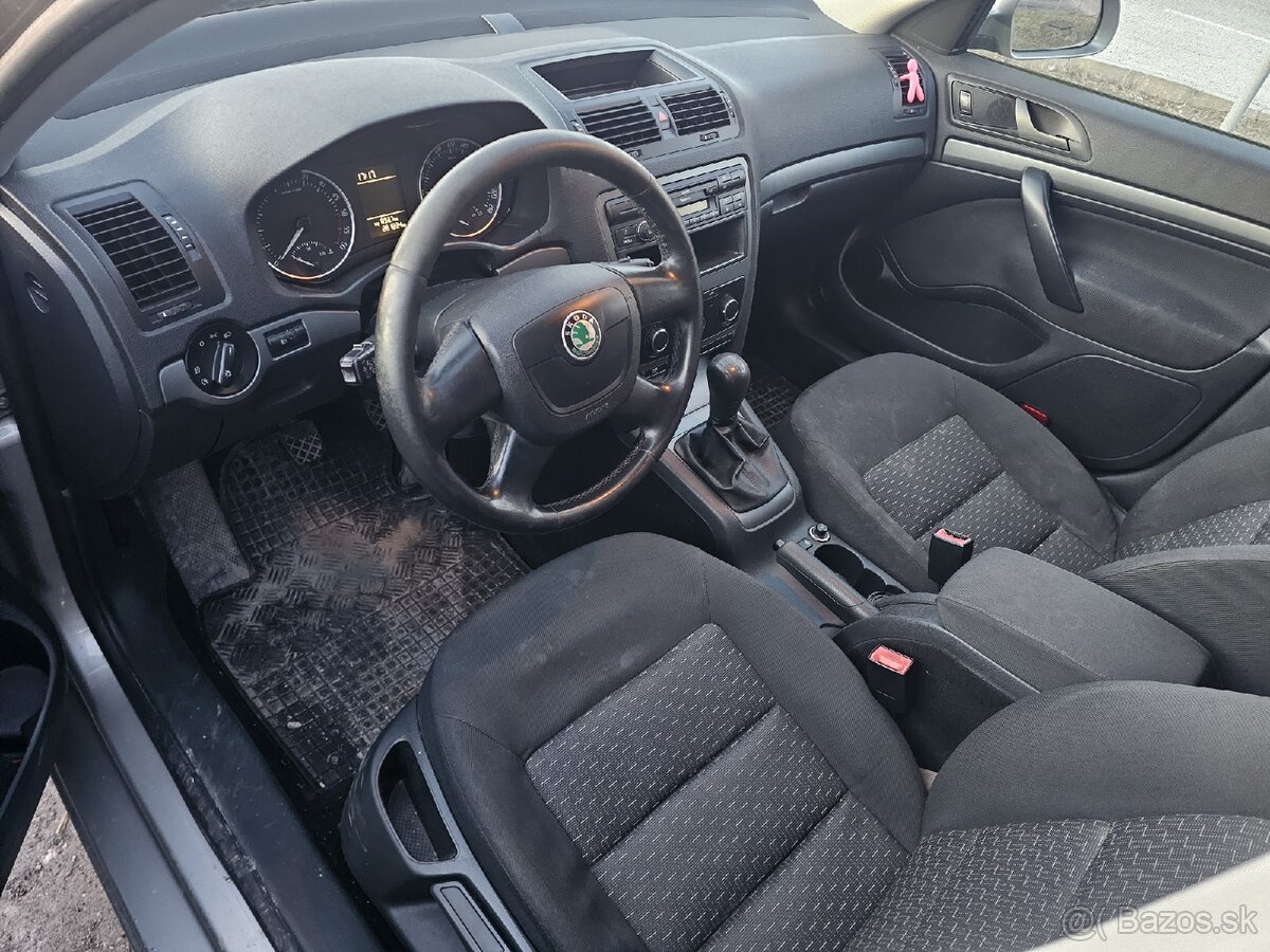 Predam Škoda octavia 1.6tdi 77kw - 5