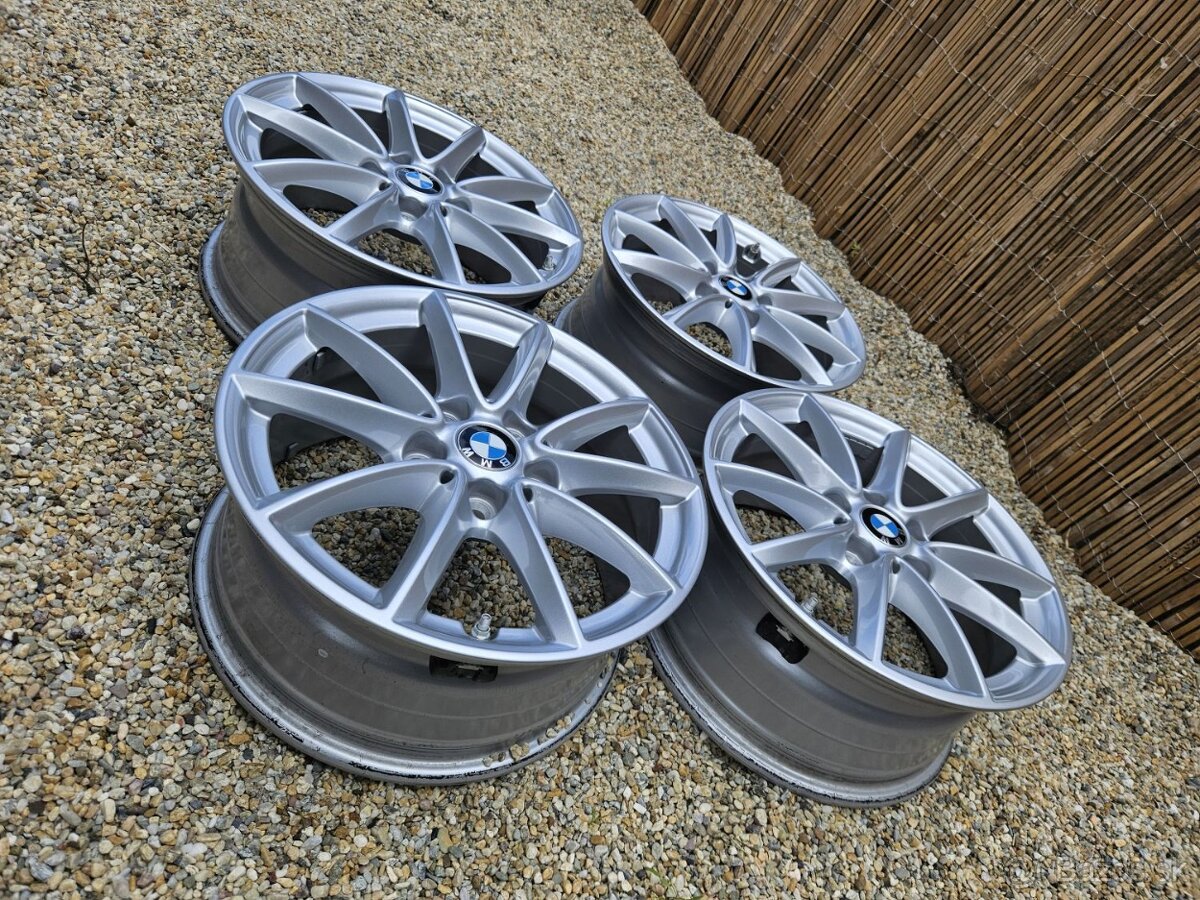 Prakticky nové, originálne disky BMW - 5x120 r16 - 5