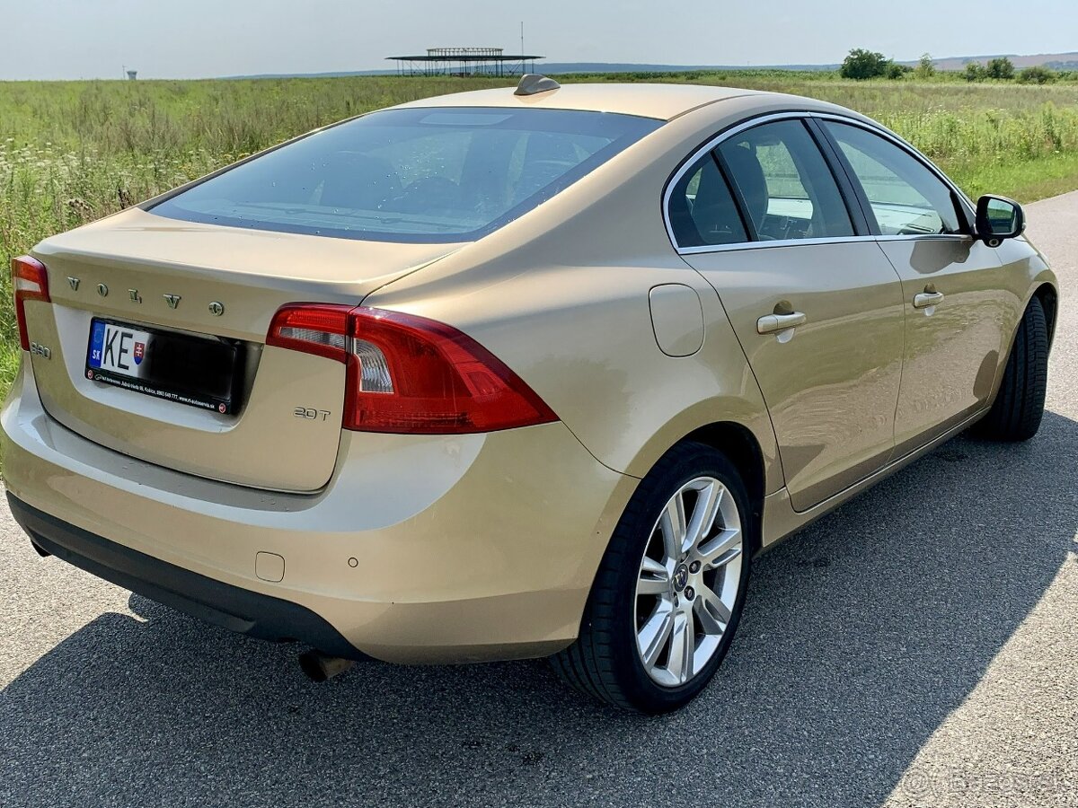 Volvo S60 T5 Summum Powershift - 5