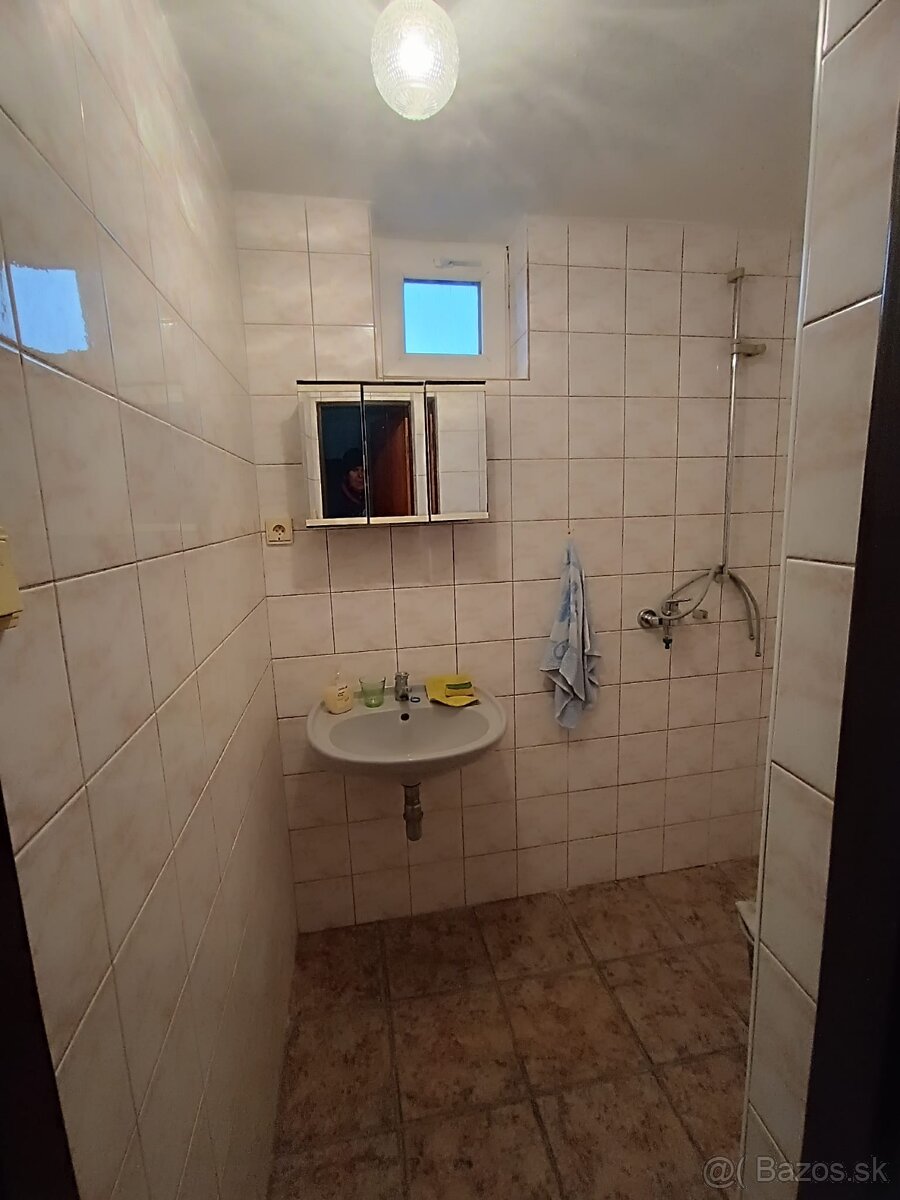 Prenájom super komerčného priestoru s parkovaním - 5