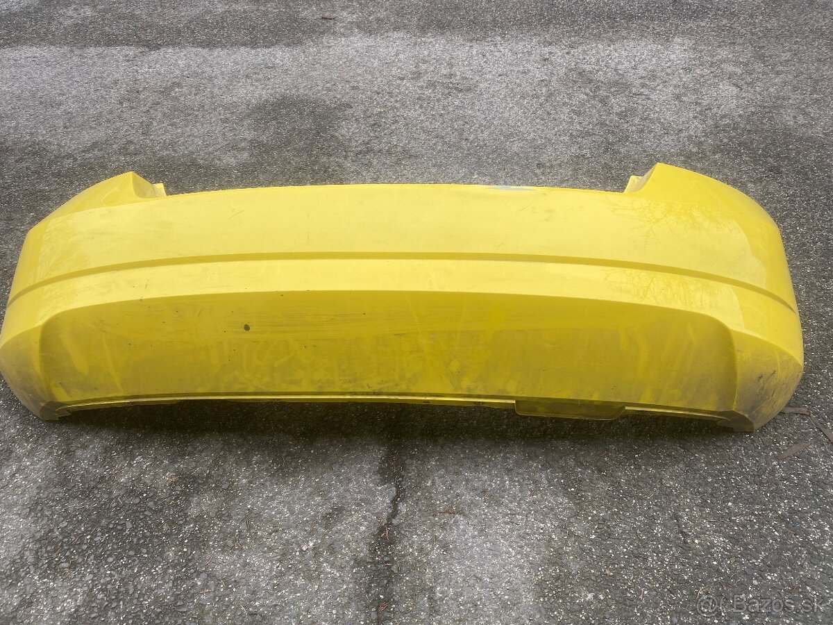 Škoda Fabia 3 zadny naraznik - 5