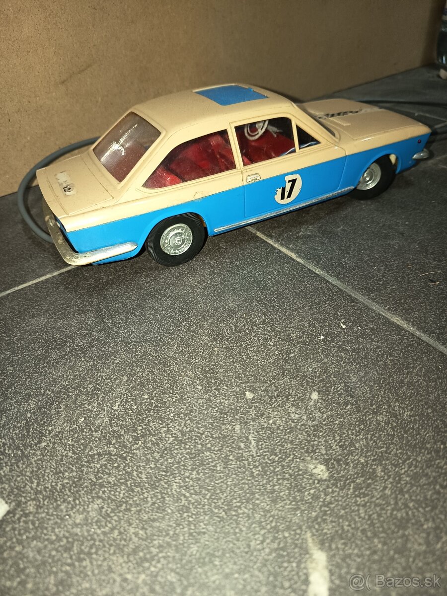 Retro autíčko - 5