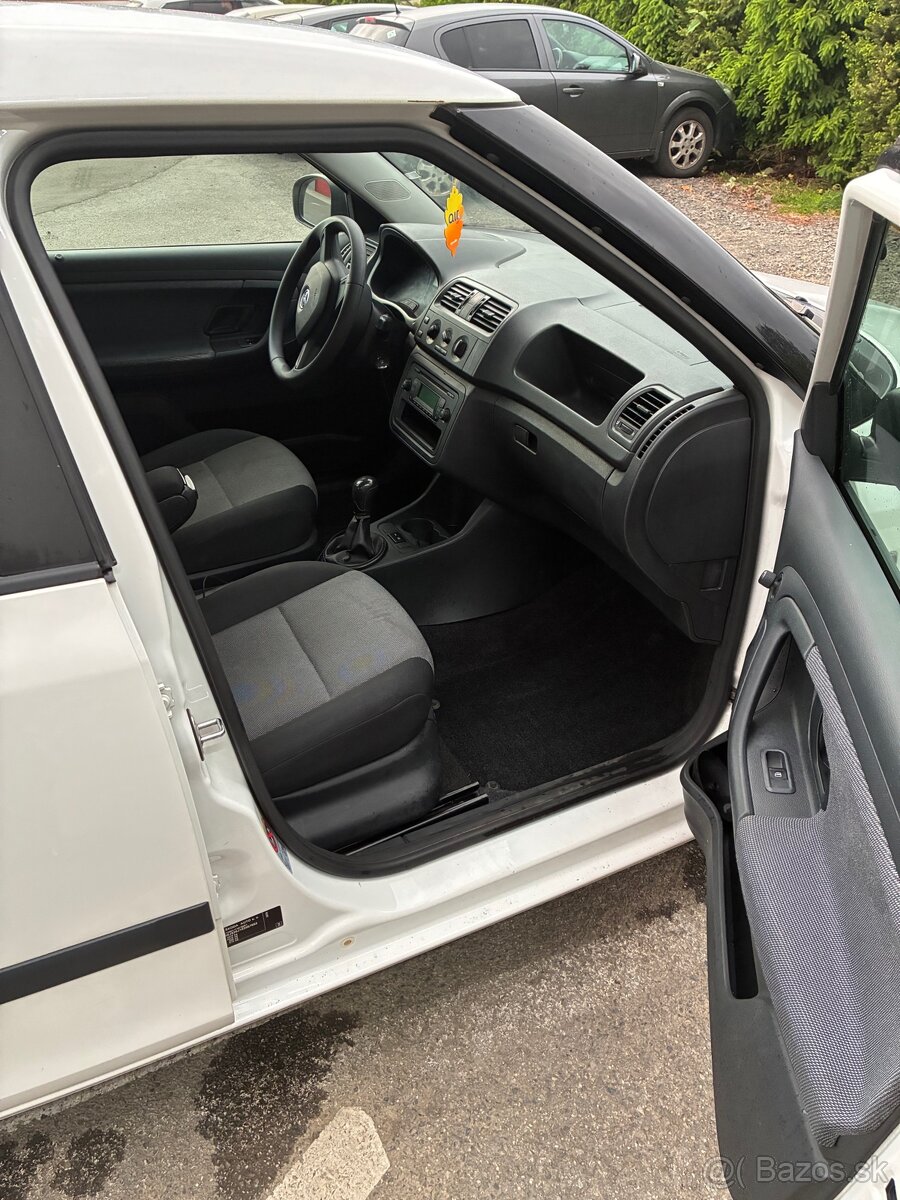 Škoda Fabia 2 - 5