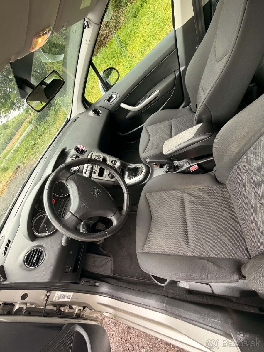 Peugeot 308 1,6 vti 88kw - 5