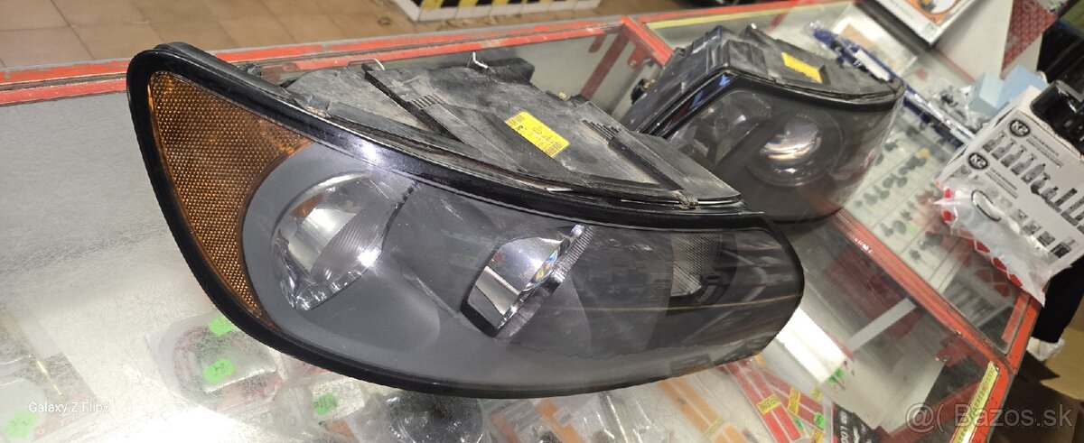 Volvo s40 v40 v50 predné svetlá OE - 5