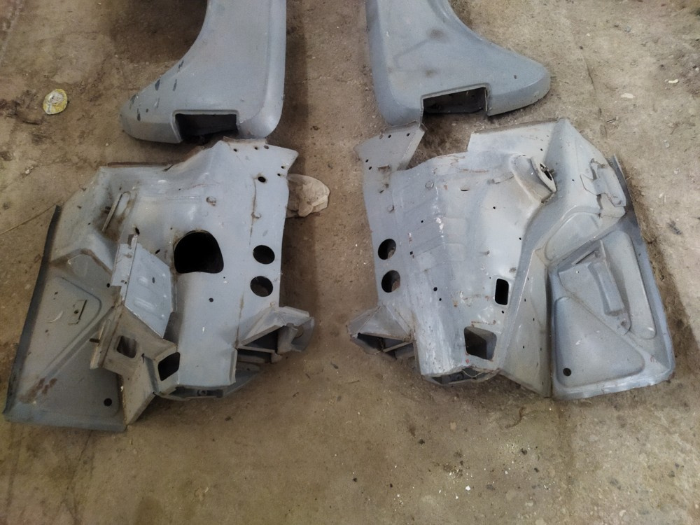 Sedačky fiat 125p + plecharina nová - 5