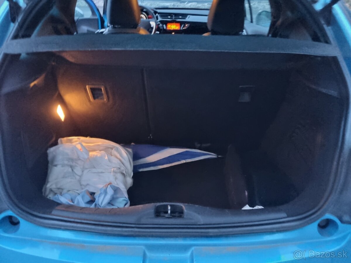 Predám auto Citroen Ds3 - 5