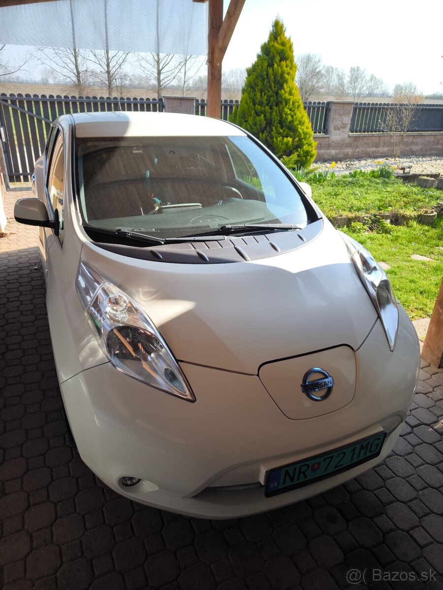 predám Nissan Leaf 30KWH 2017 + tep. čerpadlo - 5