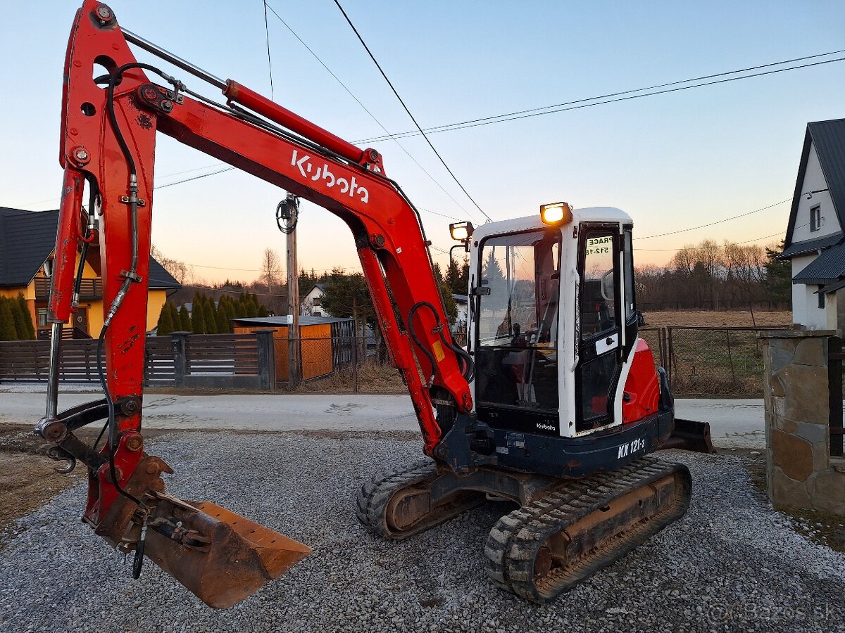 Minibager Kubota kx 121 - 5