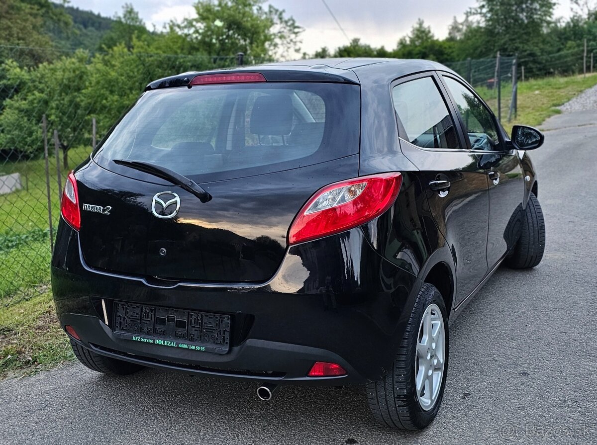 Mazda 2 1.3i TE - 5