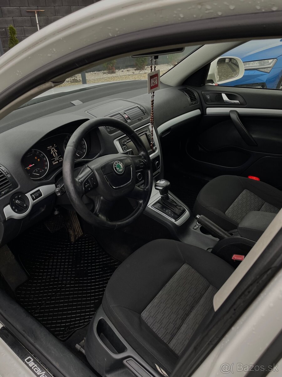 Škoda Octavia 2 facelift 1.9TDI DSG - 5