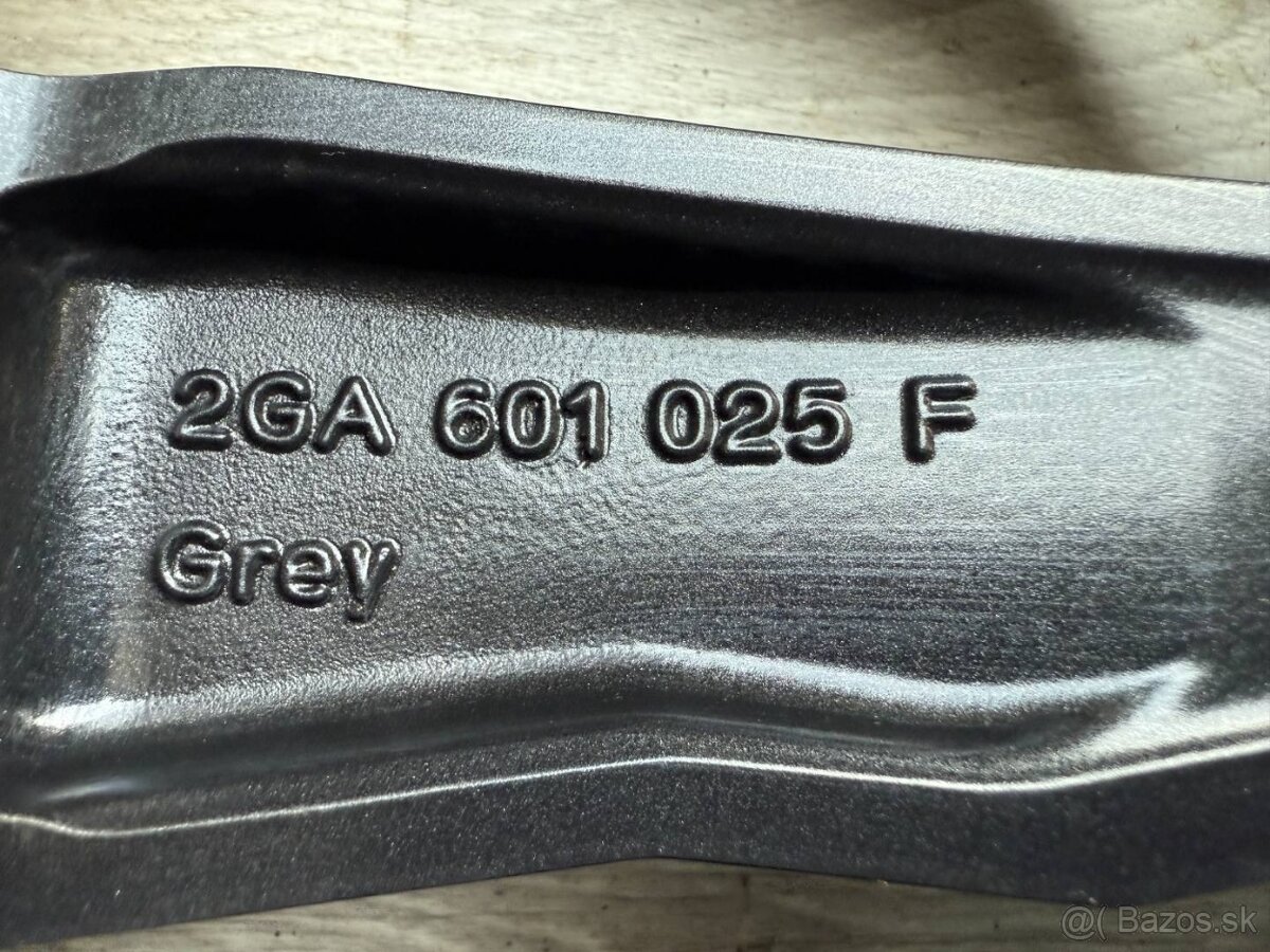 R19 LETNÍ KOLA VW SUZUKA T-ROC R-LINE 225/40/19 - 5