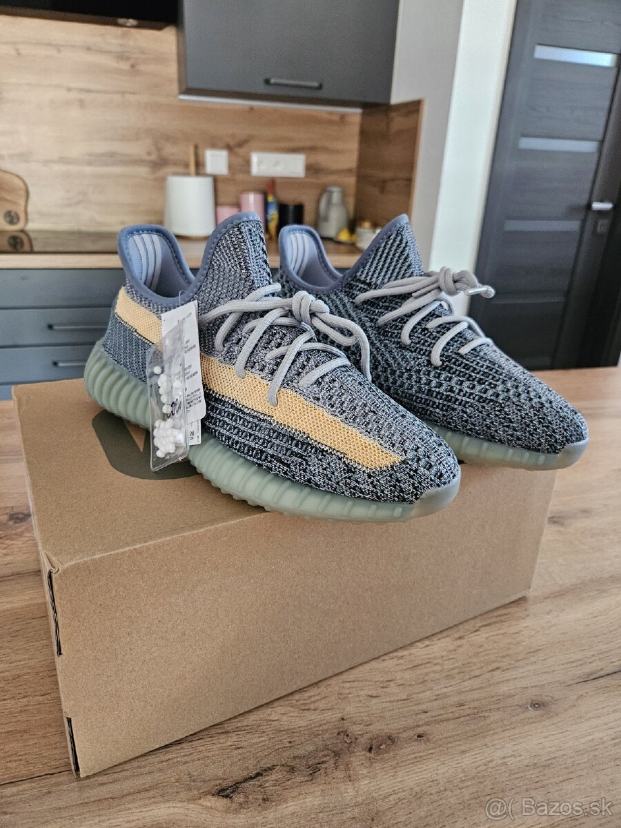 Adisas Yeezy Boost 350 - 5