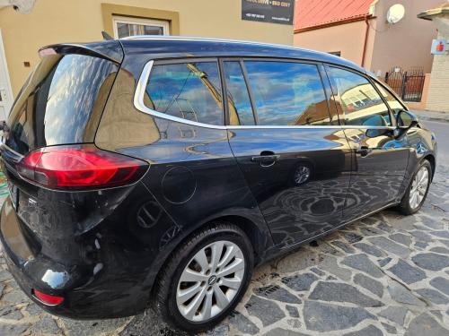 Opel Zafira Tourer 1.6 CDTI - 7 miestby - 5