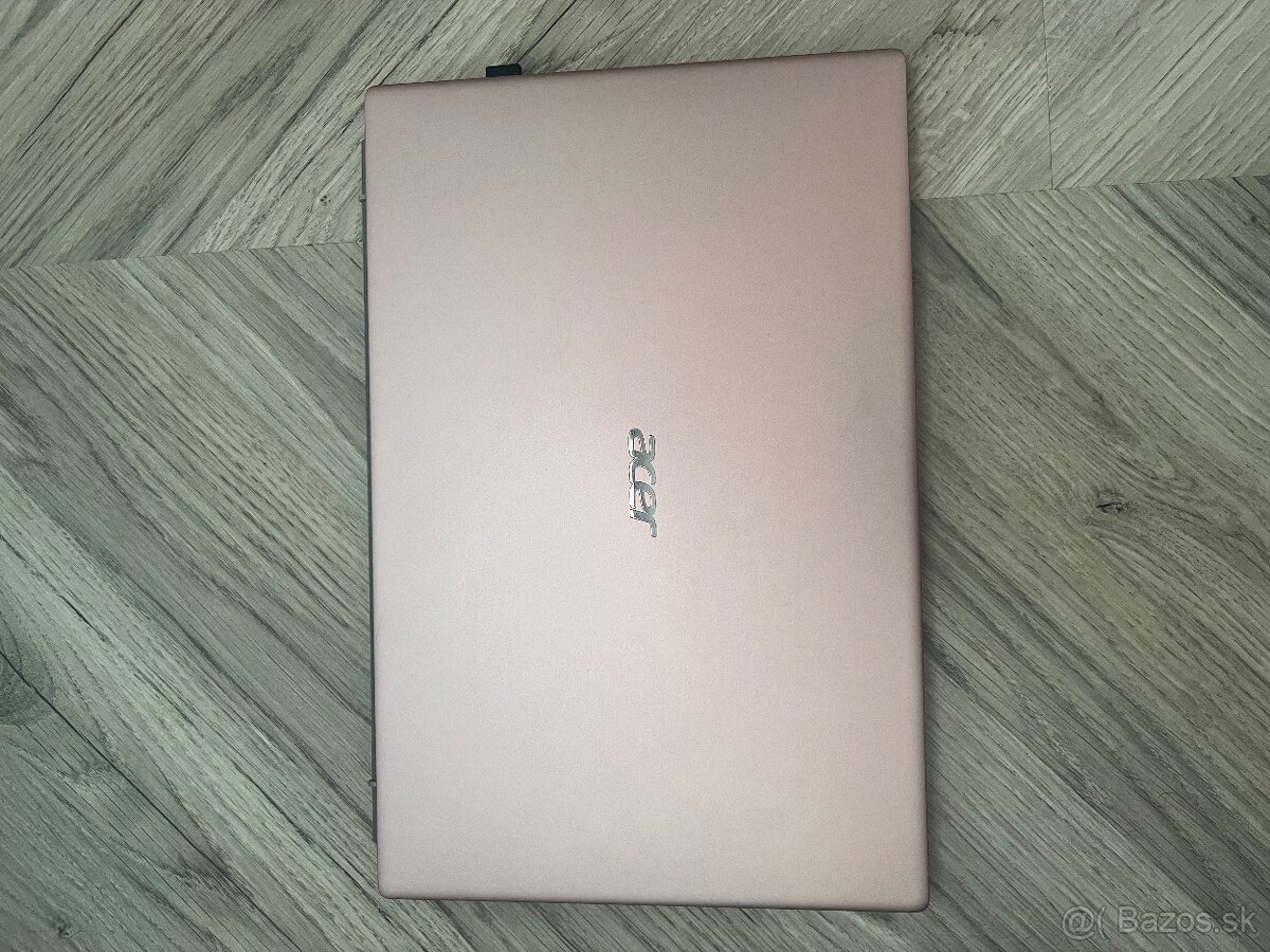 Notebook Acer Swift 1 Sakura pink celokovový - 5