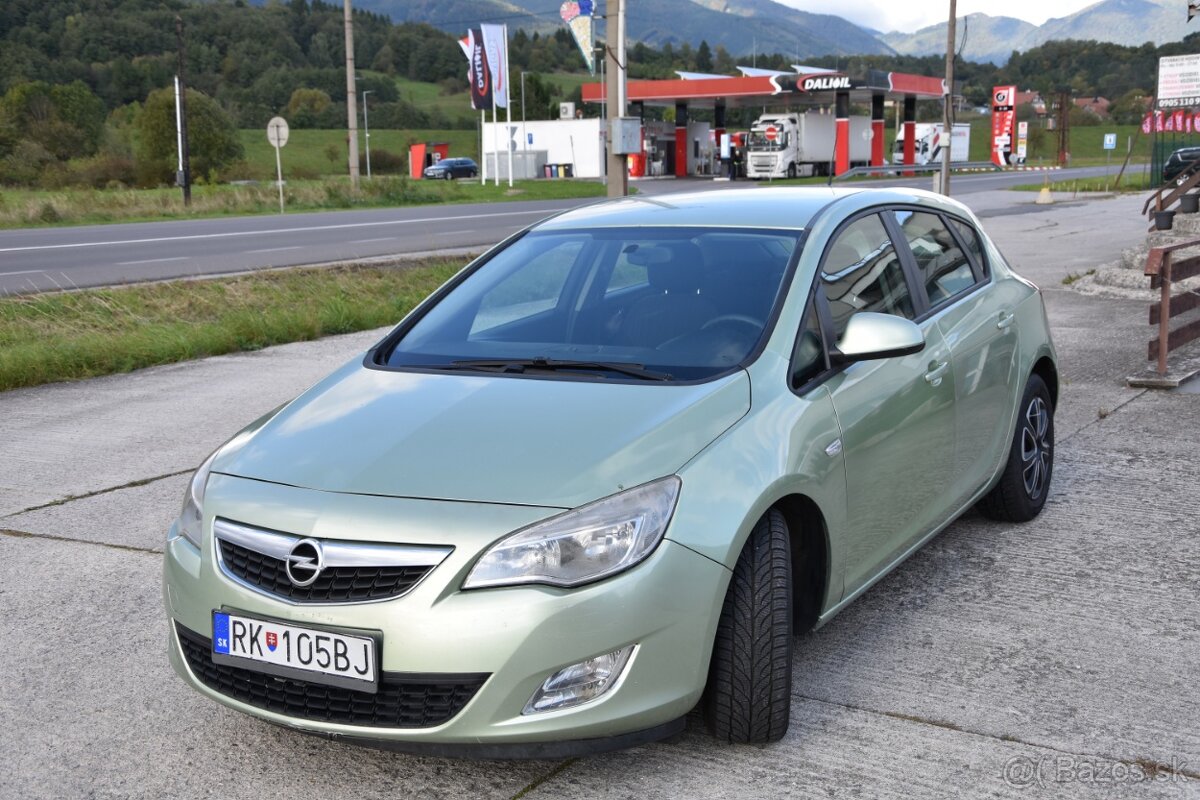 Opel Astra Classic III 1.7 CDTi 110k - 5