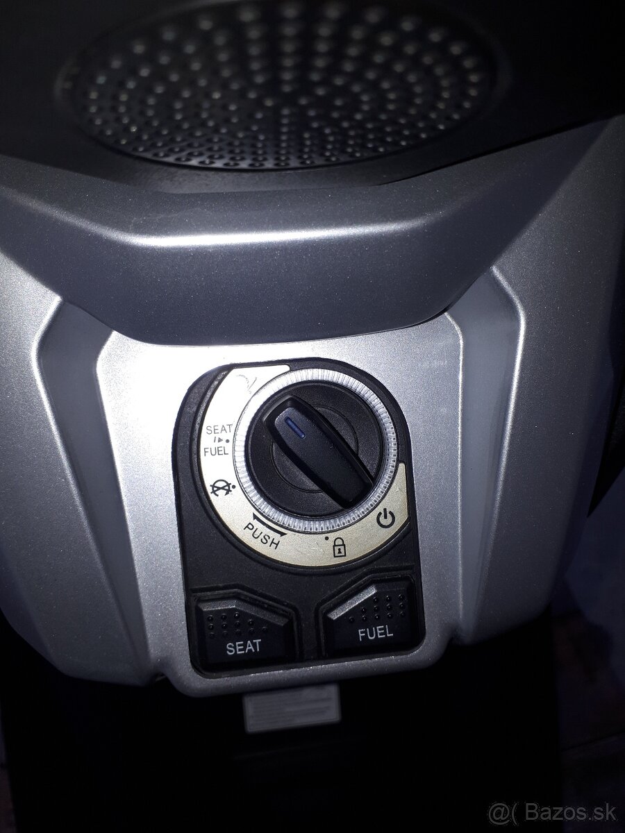 Predám skuter Longjia Easymax 125 - 5