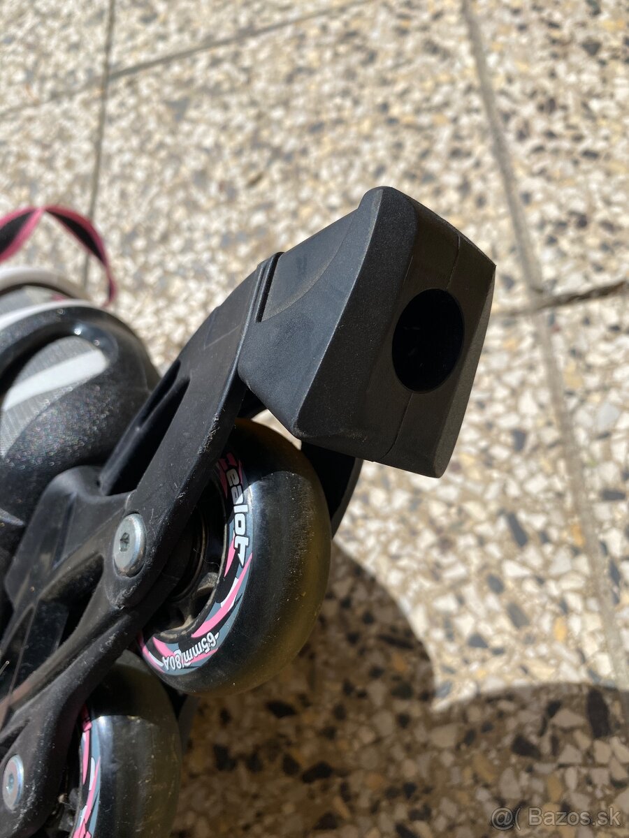 KOLIESKOVÉ KORČULE - 5