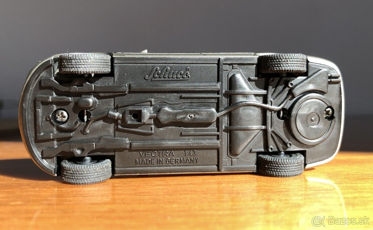 Opel Vectra B 1:43 Schuco Germany - 5