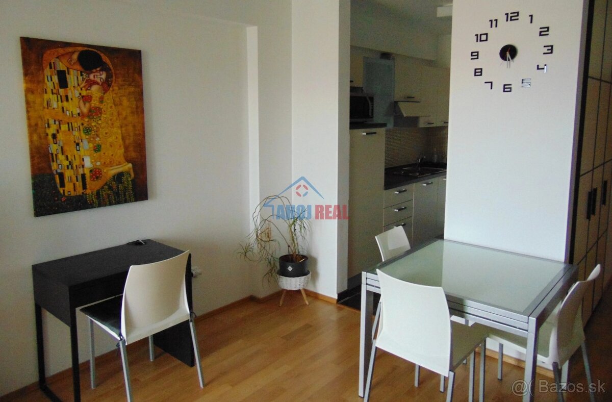 1-IZB byt v NOVOSTAVBE v PETRŽALKE, + aj PARKING - 5