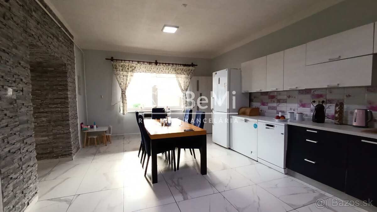 Rodinný dom v obci Slavošovce- NA PREDAJ - 77000,-Eur - 5