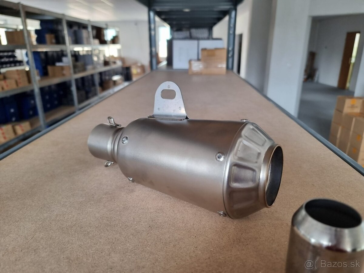 Nová koncovka s logom Akrapovic - 5