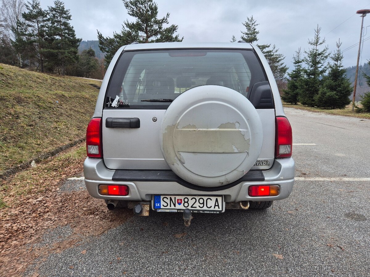 Suzuki Grand Vitara XL7 2.0HDi - 5