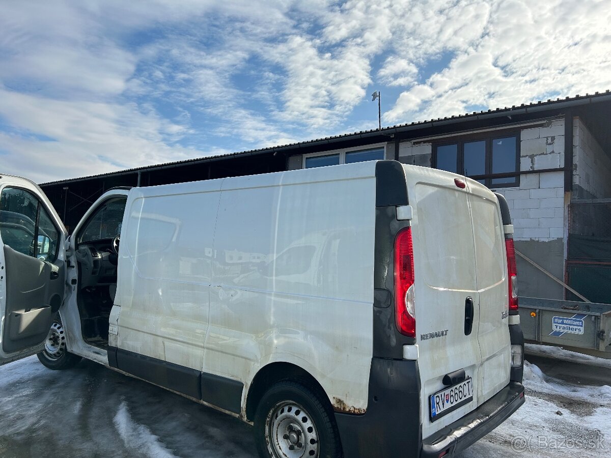 Renault Trafic 2.5 dCi, manuál, 2008 – STK do 09/2026 - 5