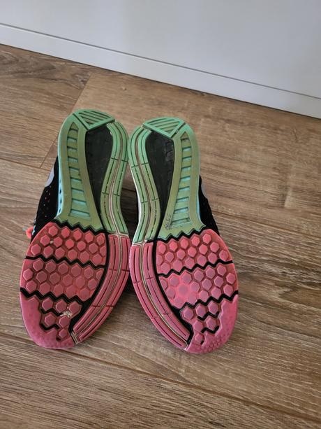 Tenisky Nike zoom structure 18 - 5