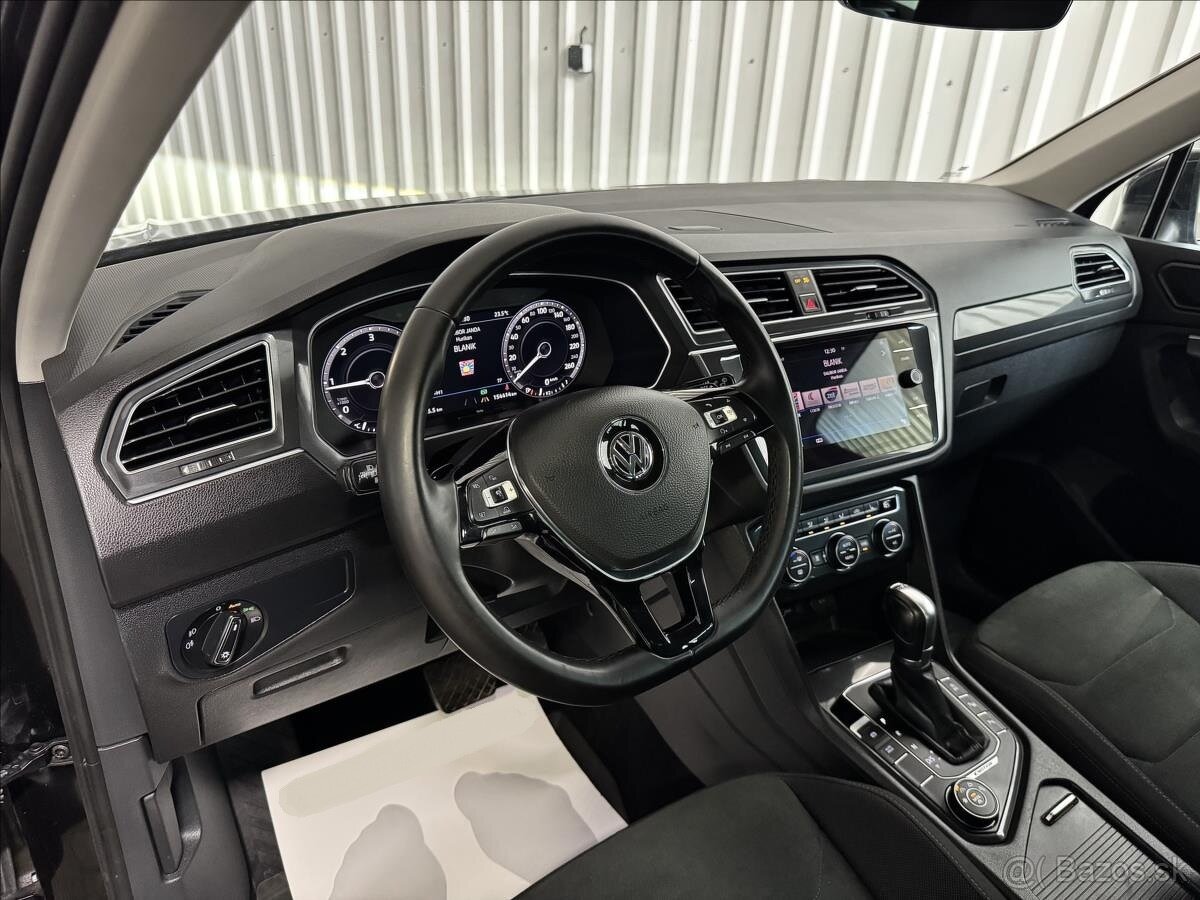 VW TIGUAN R-LINE 4x4 2,0TDI - 5