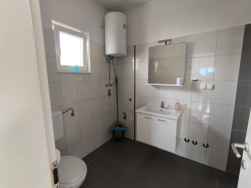 CHORVÁTSKO - Apartmán v 1. rade od mora - NIN - 5