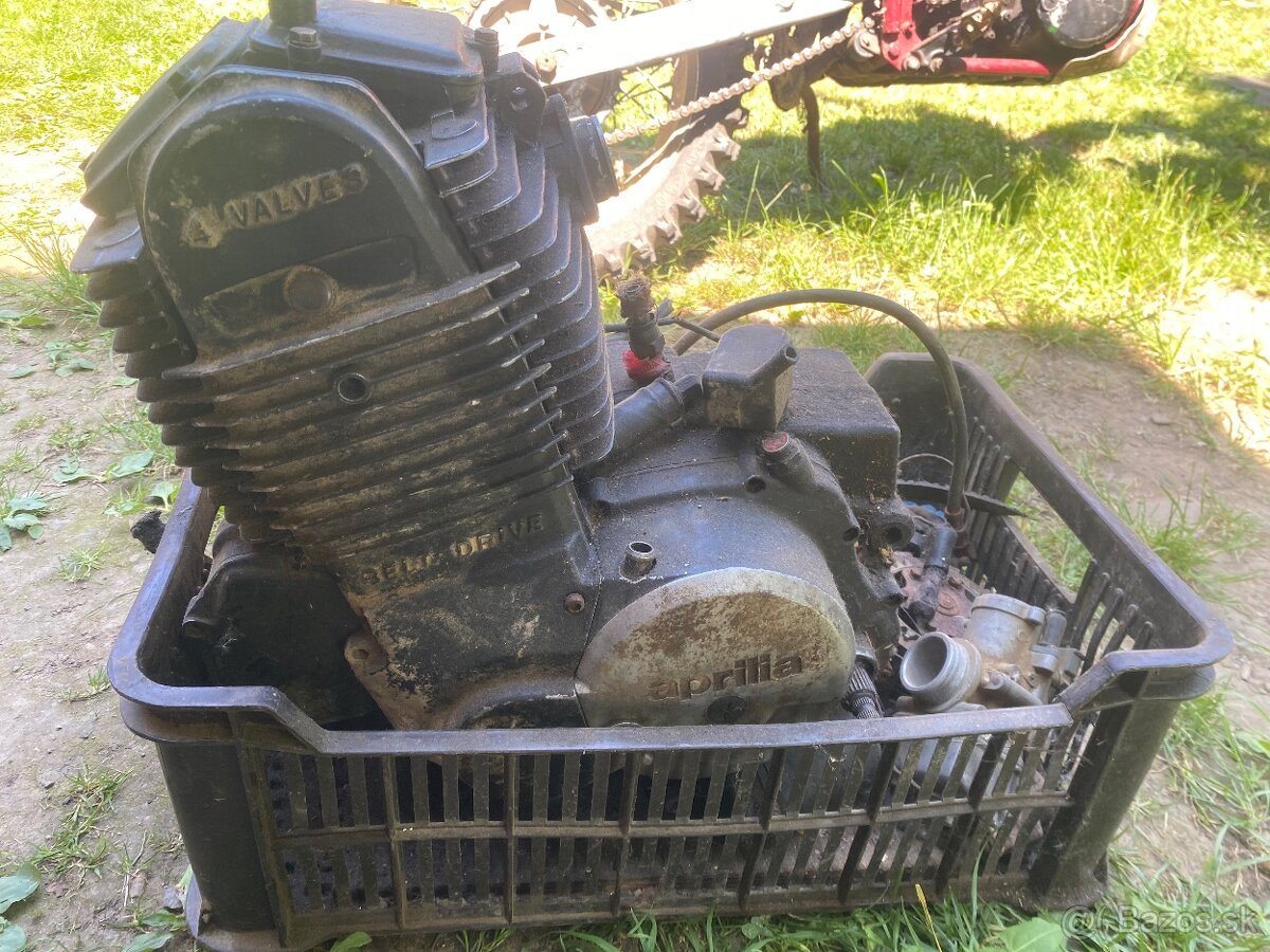 Aprilia etx 350