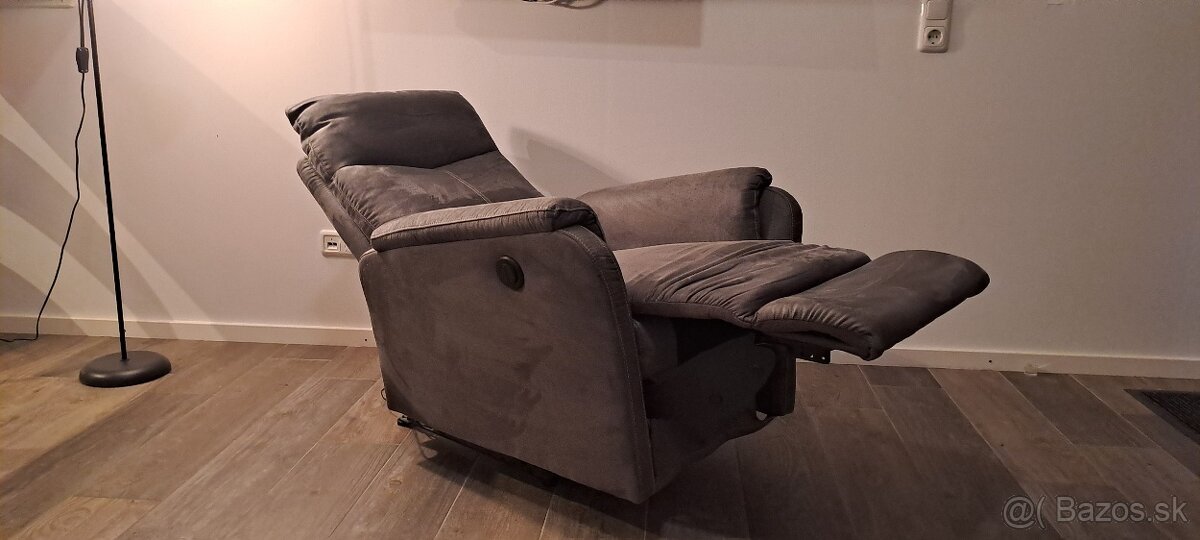 Elektricke polovateĺné kreslo - 5