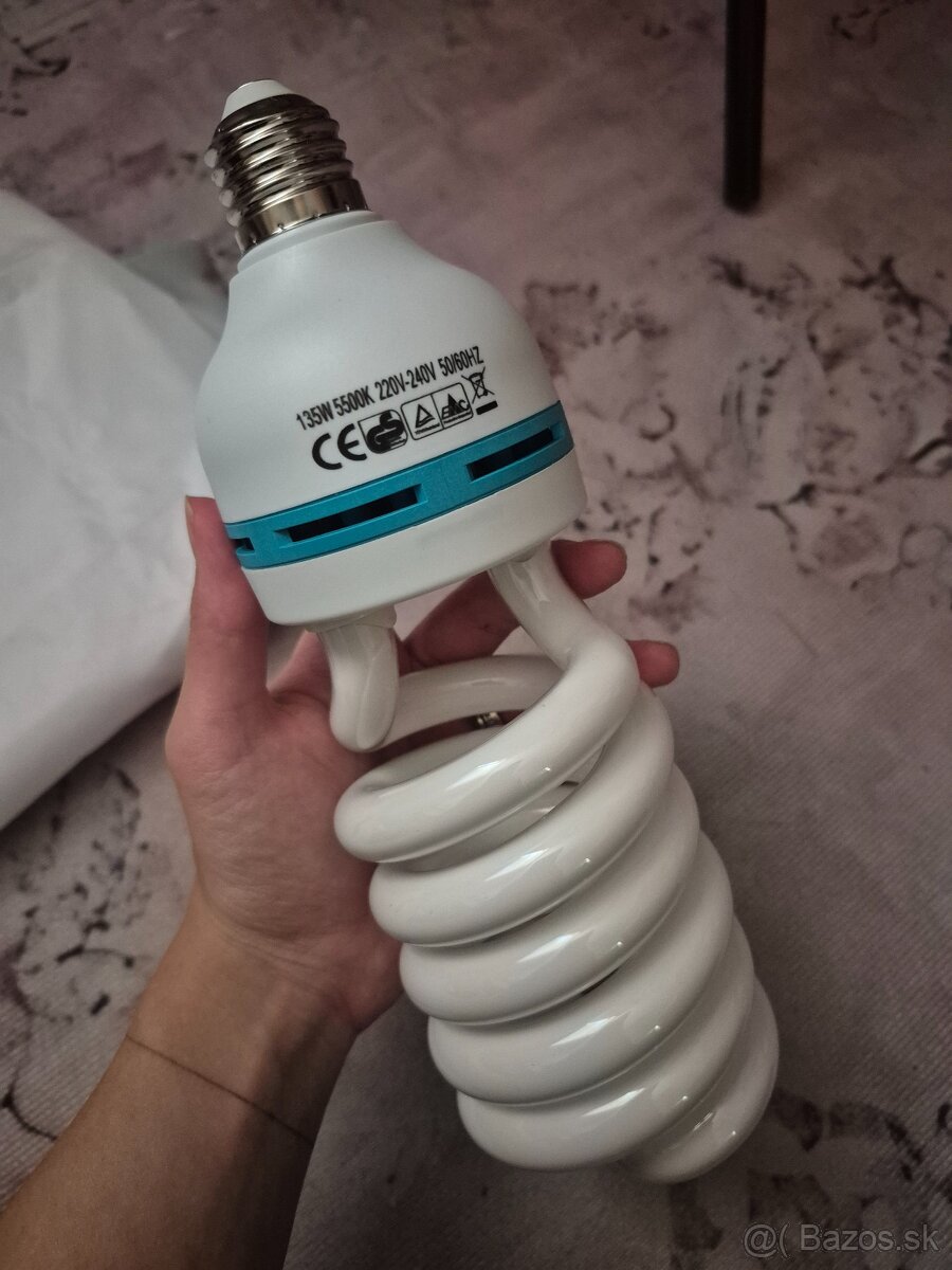 Štúdiový Softbox + Štúdiová 135W žiarovka do softboxu 5500K - 5