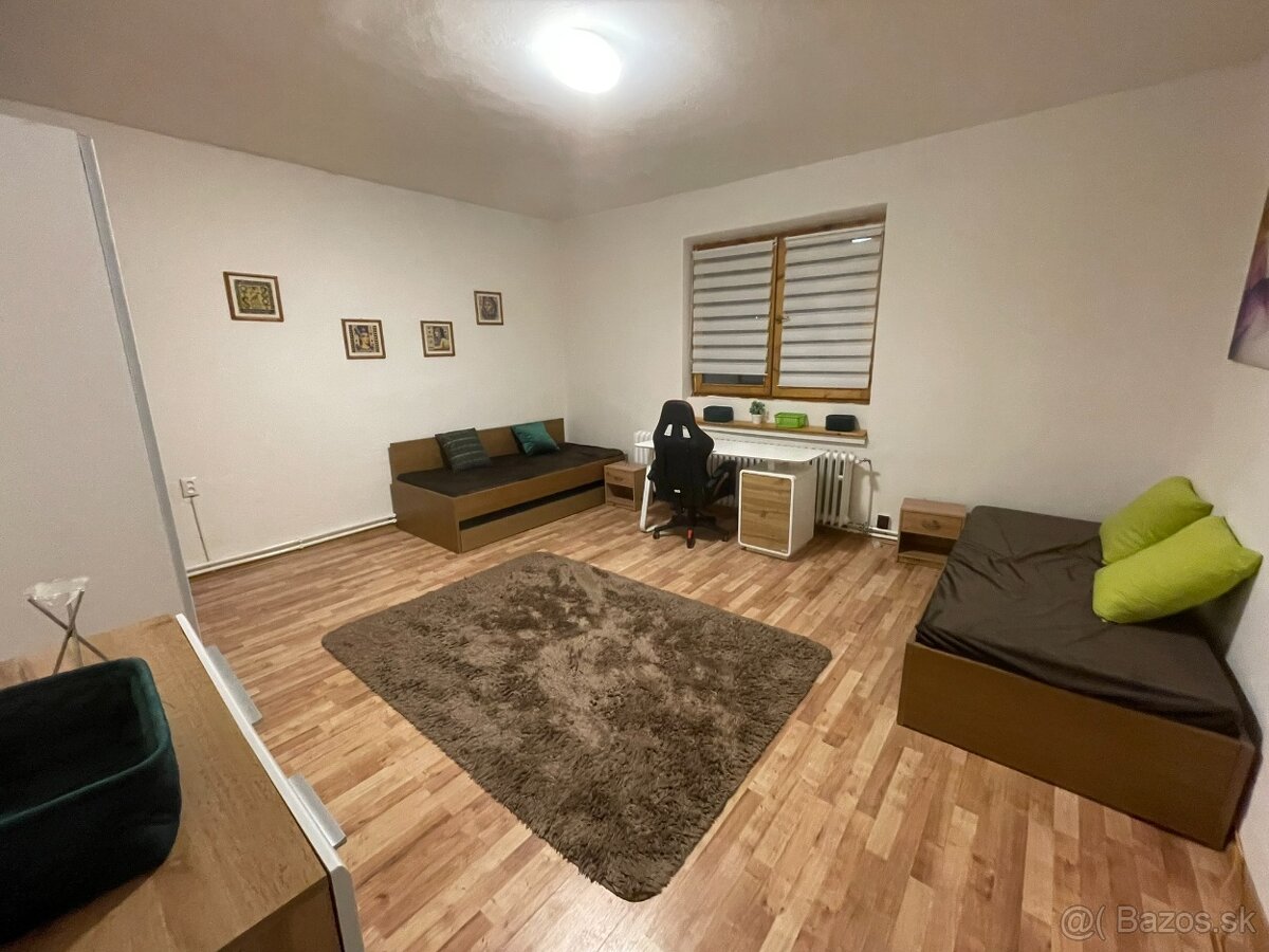 Zdieľaný byt v rodinnom dome - 5