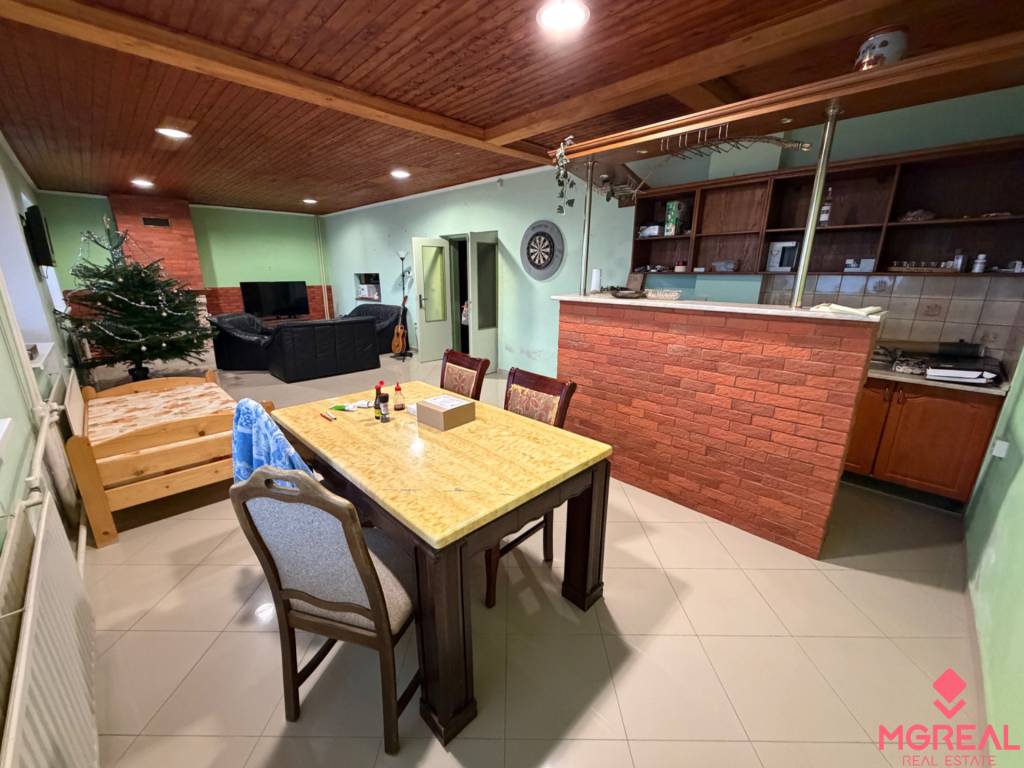 Veľký rodinný dom Podhradie - 5