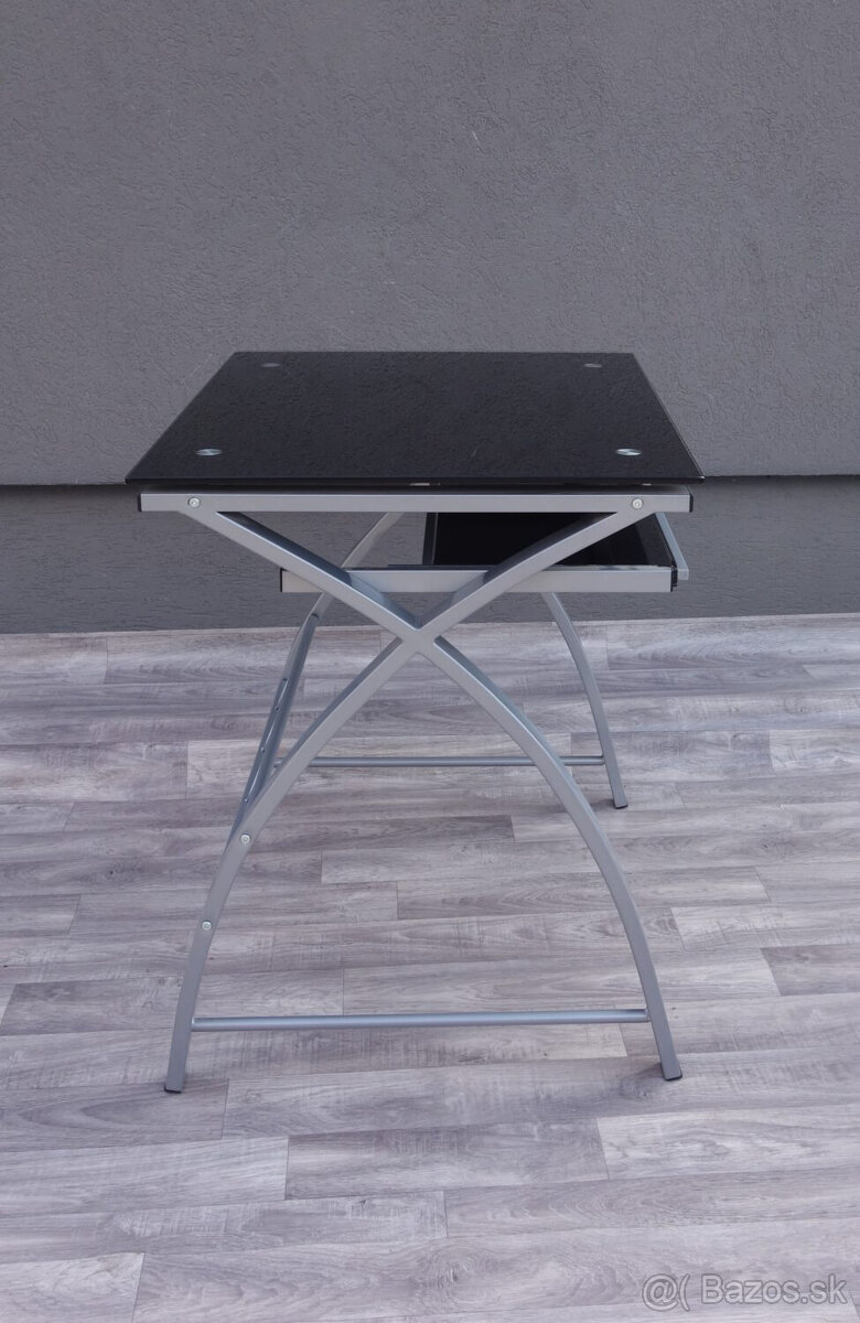 Stôl počítačový . - 5