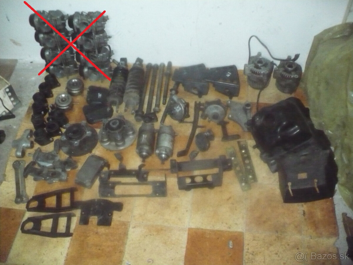 Suzuki RF 600/ 900 rv.94-díly ze tří moto - 5