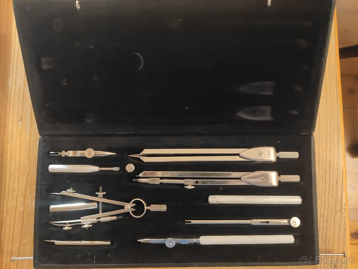 Predam logaritmicke pravitko a rysovacie supravy - 5