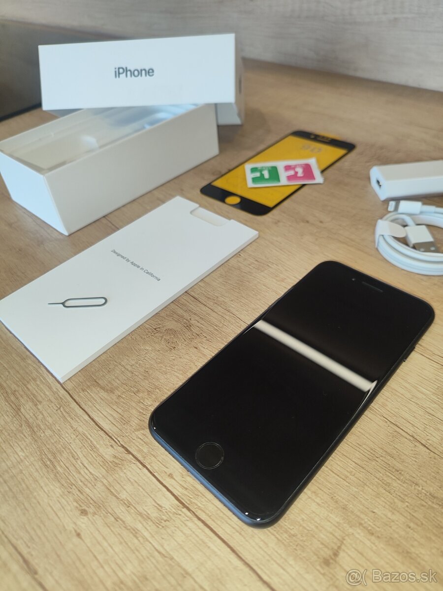 iPhone 7 - výstavný kus - AKO NOVÝ - batéria 100% - 5
